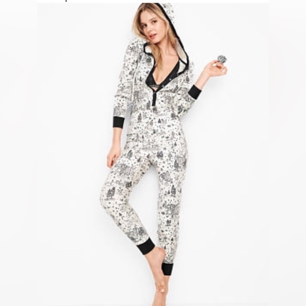 VS onesie XS
